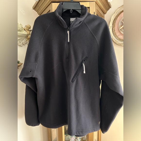 Nike Dk Blue Pullover with Half-Zip Size L. C:4534
